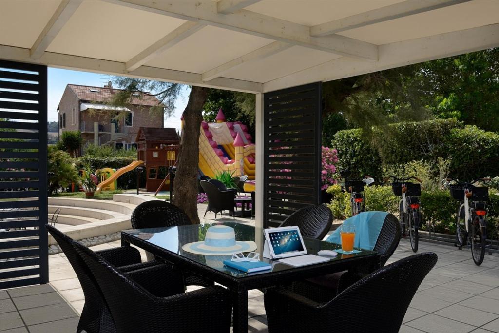 Hotel Nuovo Diana Senigallia Zewnętrze zdjęcie