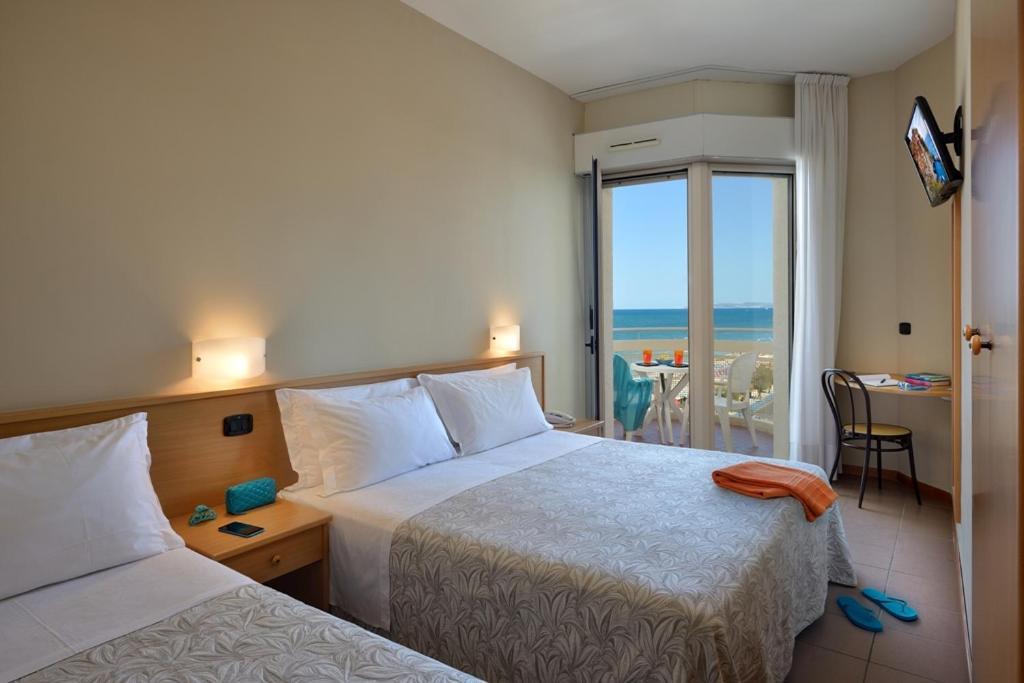 Hotel Nuovo Diana Senigallia Zewnętrze zdjęcie