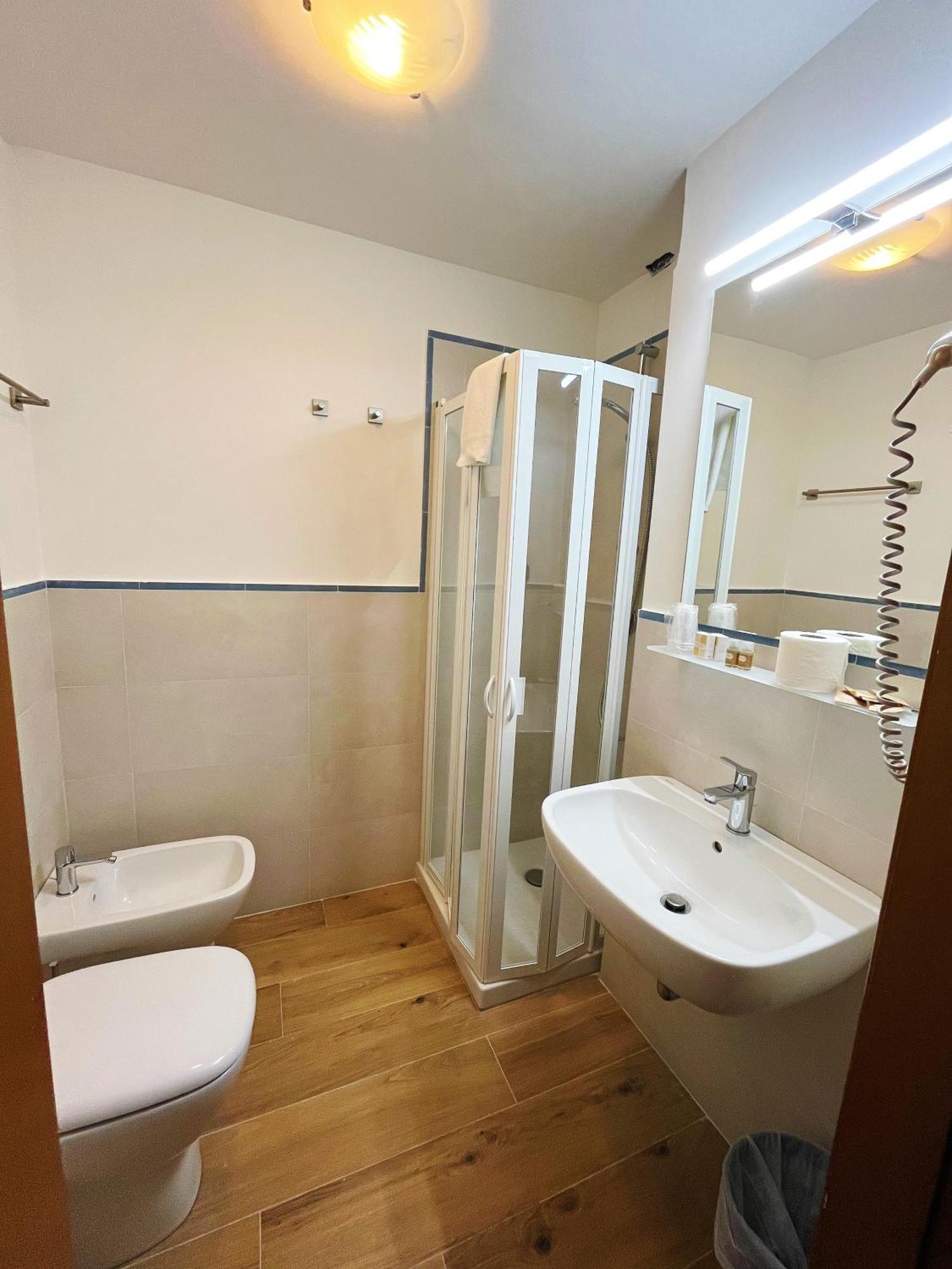 Hotel Nuovo Diana Senigallia Zewnętrze zdjęcie