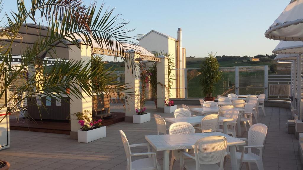 Hotel Nuovo Diana Senigallia Zewnętrze zdjęcie