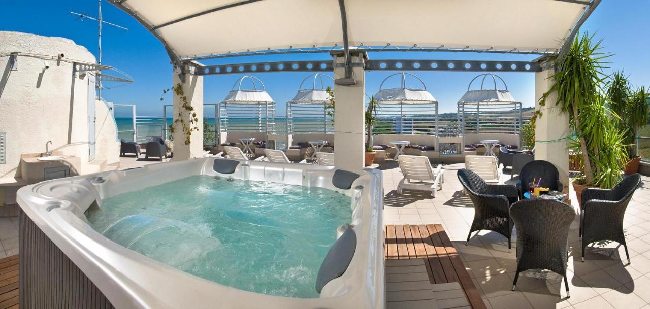 Hotel Nuovo Diana Senigallia Zewnętrze zdjęcie
